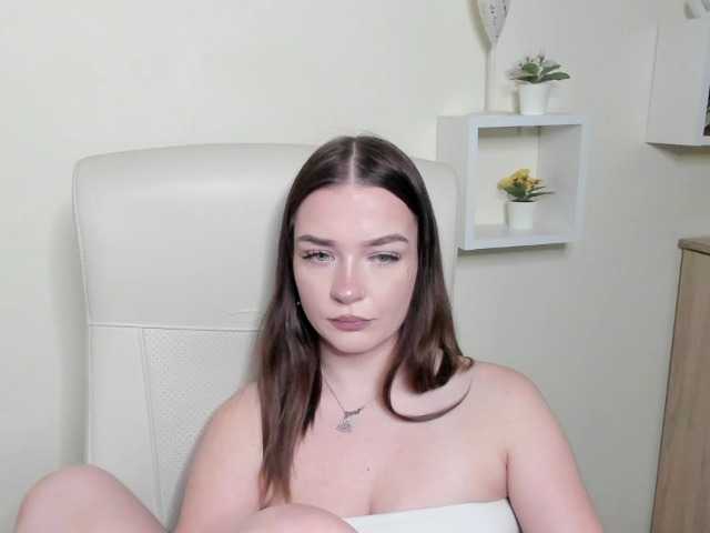 KiaraTease live cam on BongaCams
