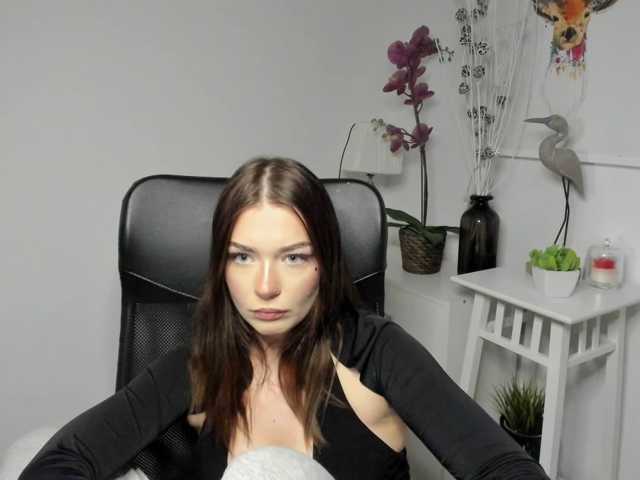 KiaraTease live cam on BongaCams