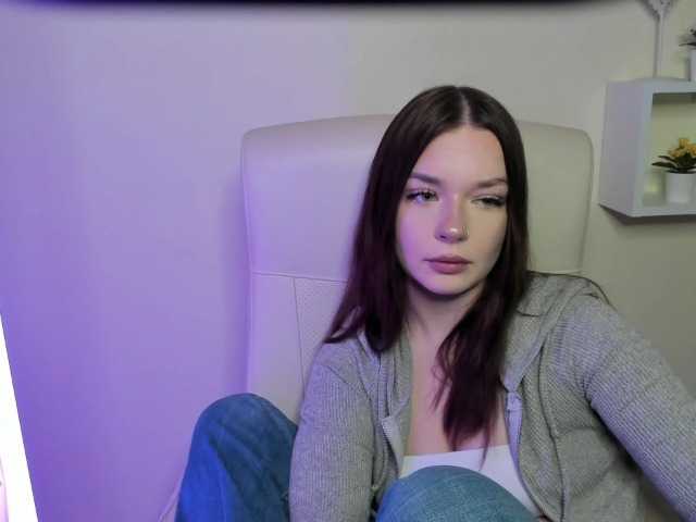KiaraTease live cam on BongaCams