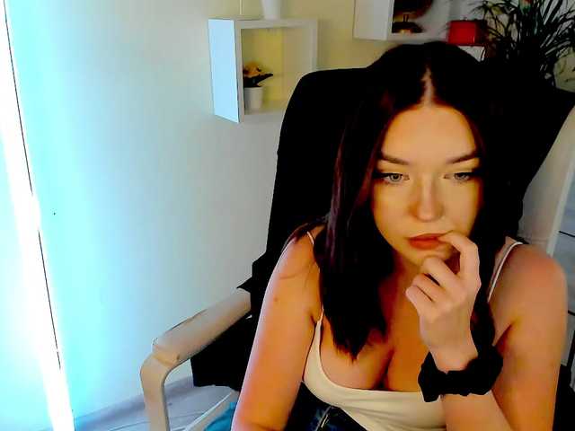KiaraTease live cam on BongaCams