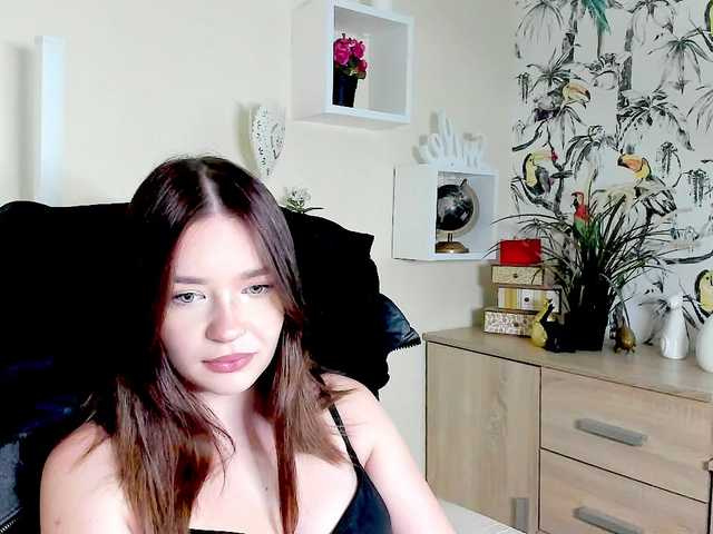 KiaraTease live cam on BongaCams