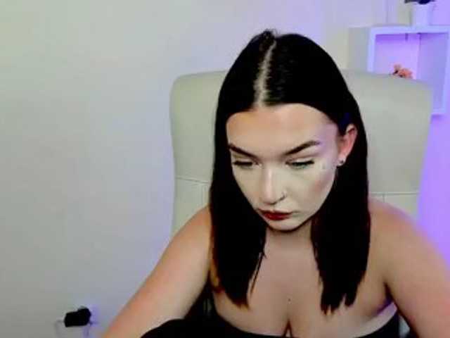 KiaraTease live cam on BongaCams