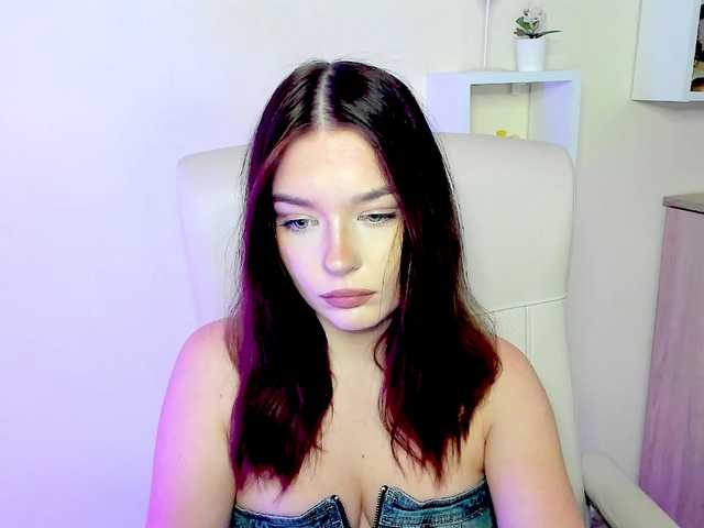 KiaraTease live cam on BongaCams