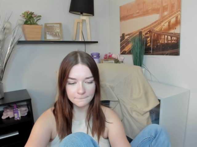 KiaraTease live cam preview