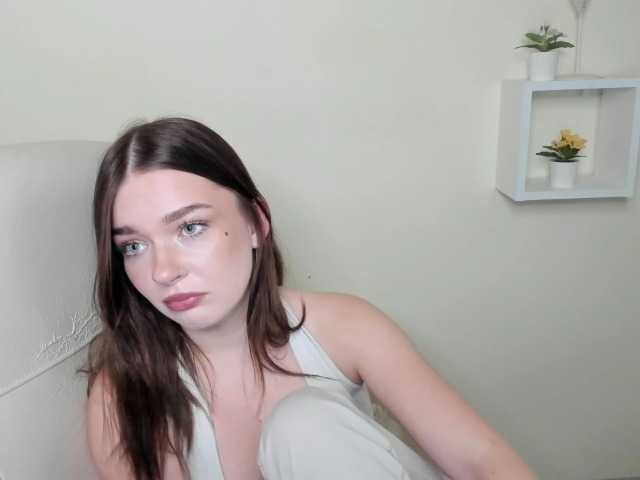 KiaraTease live cam on BongaCams