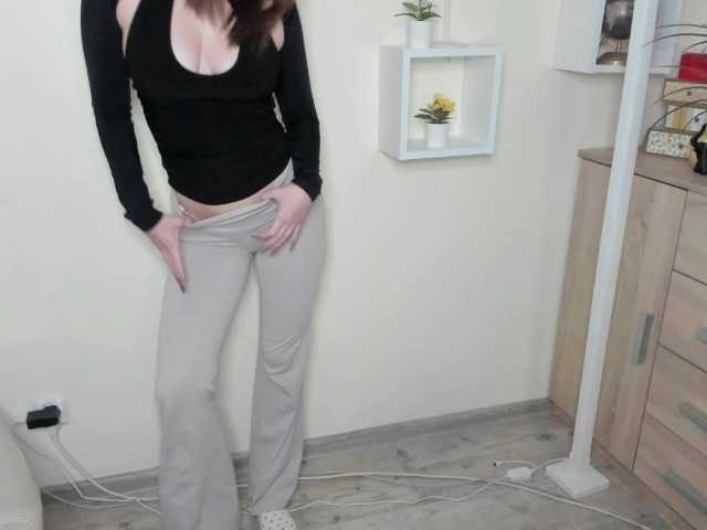 KiaraTease live cam on BongaCams