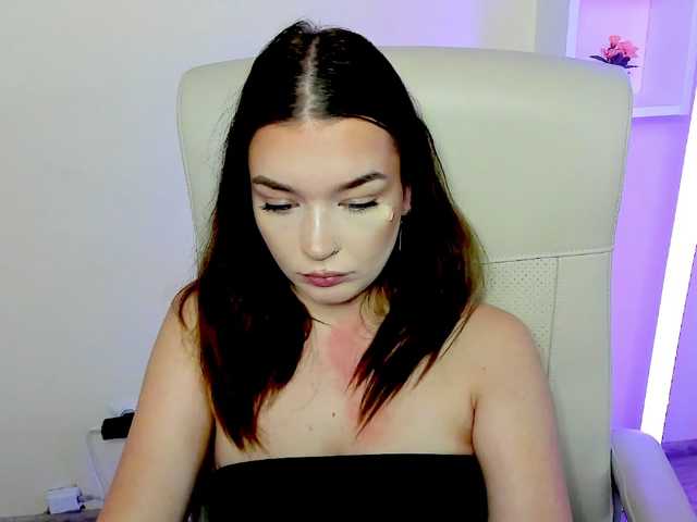 KiaraTease live cam on BongaCams