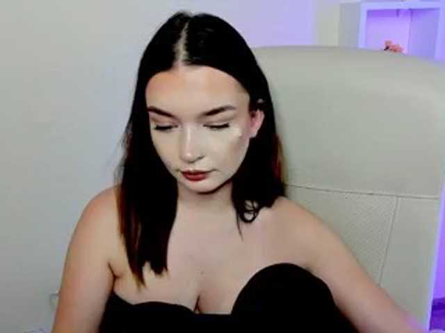 KiaraTease live cam on BongaCams