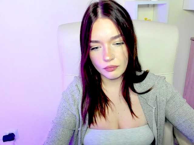 KiaraTease live cam on BongaCams
