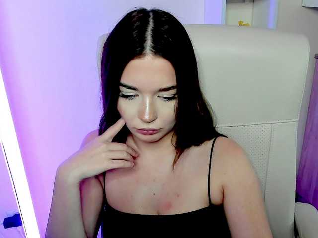 KiaraTease