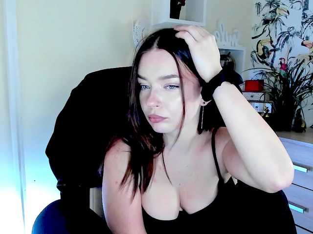 KiaraTease live cam on BongaCams