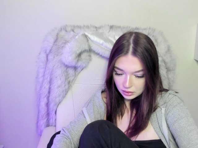 KiaraTease live cam on BongaCams