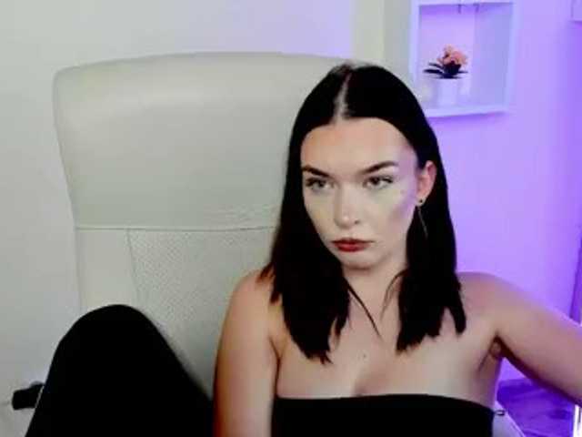 KiaraTease live cam on BongaCams
