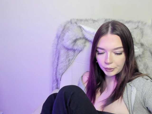 KiaraTease live cam on BongaCams