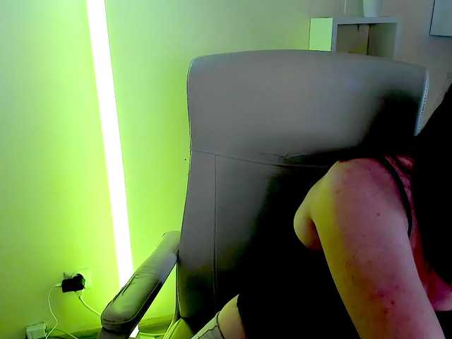 KiaraTease live cam on BongaCams