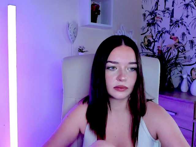 KiaraTease live cam on BongaCams