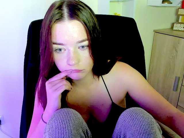 KiaraTease live cam on BongaCams