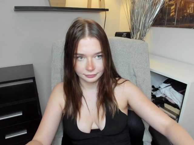 KiaraTease live cam on BongaCams