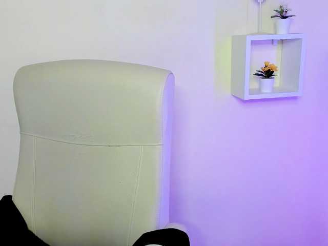 KiaraTease