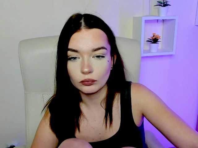 KiaraTease live cam on BongaCams