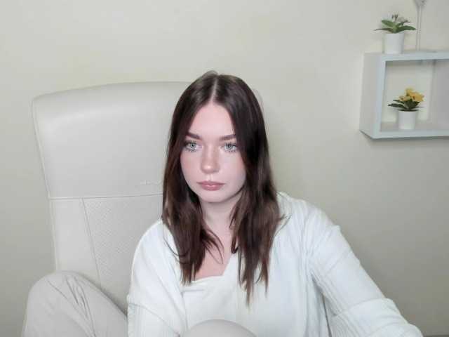 KiaraTease, live now on BongaCams