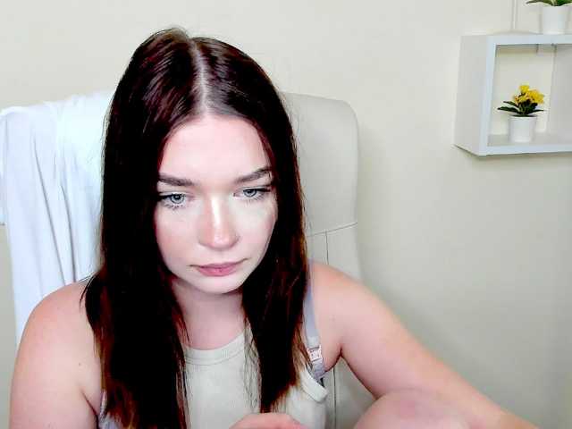 KiaraTease live cam on BongaCams