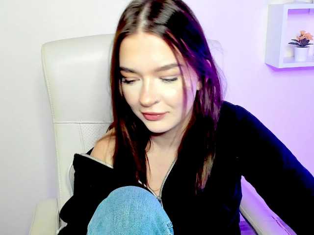 KiaraTease live cam on BongaCams