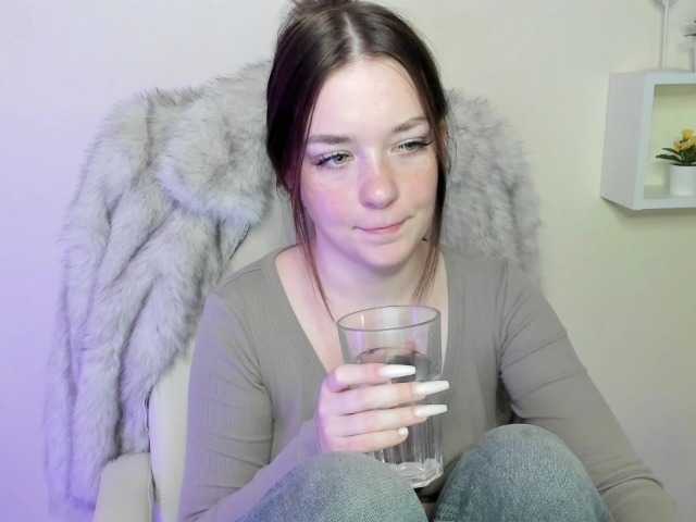 KiaraTease live cam on BongaCams