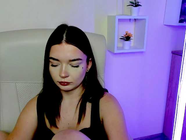 KiaraTease live cam on BongaCams
