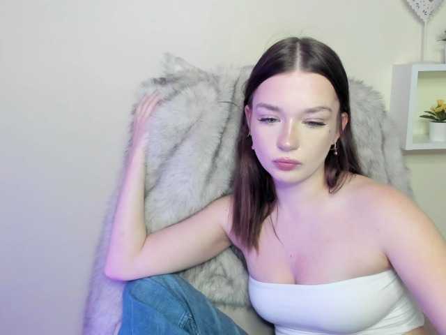 KiaraTease live cam on BongaCams