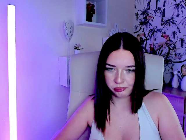 KiaraTease live cam on BongaCams