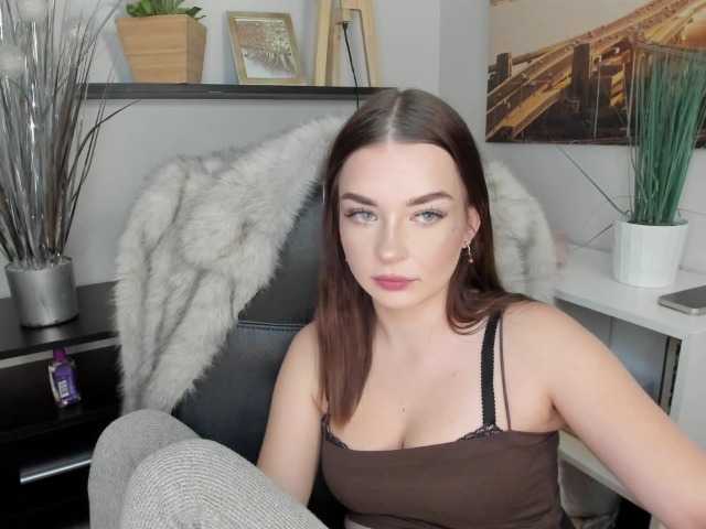KiaraTease live cam on BongaCams