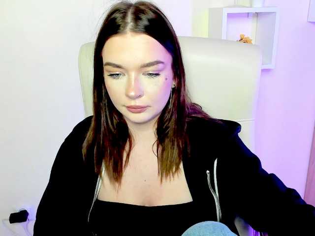 KiaraTease live cam on BongaCams