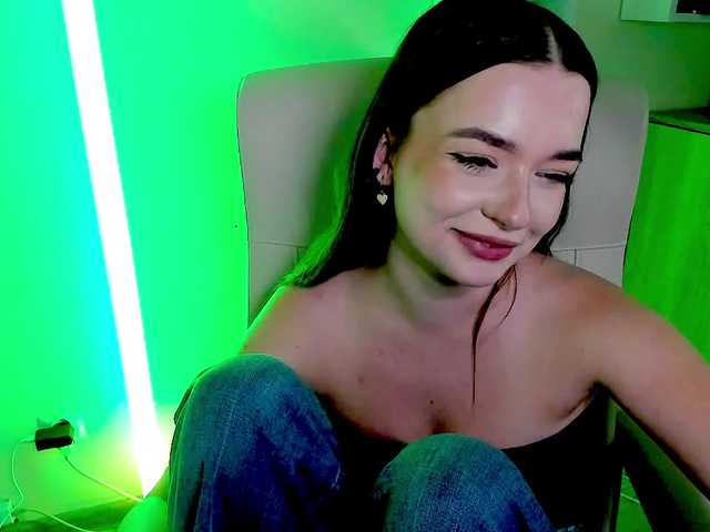 KiaraTease live cam on BongaCams