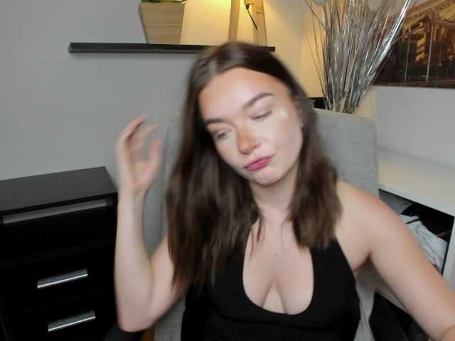 KiaraTease