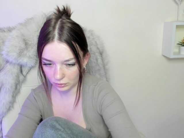 KiaraTease live cam on BongaCams