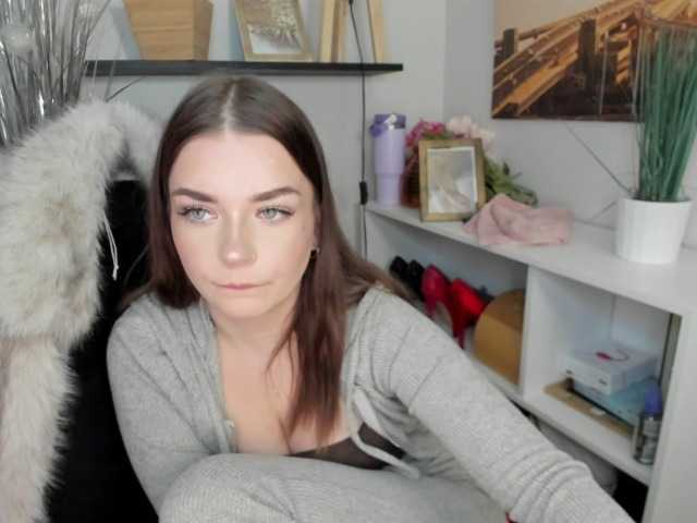 KiaraTease live cam on BongaCams