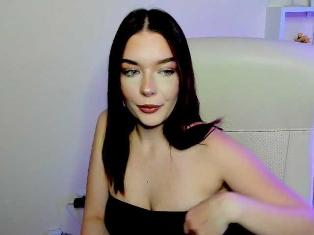 KiaraTease live cam on BongaCams