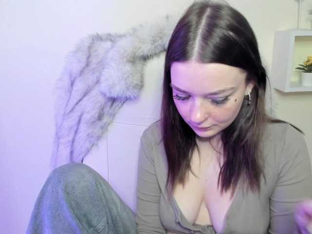 KiaraTease live cam on BongaCams