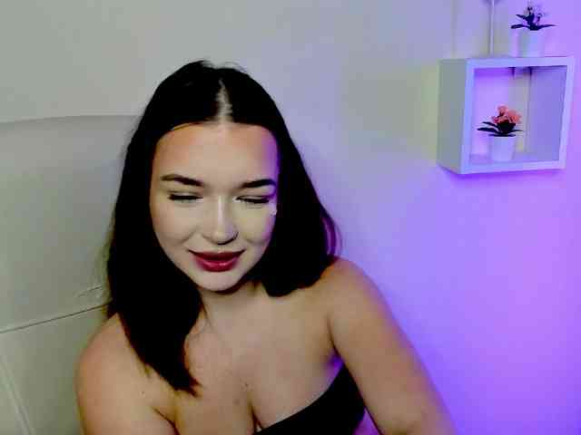 KiaraTease webcam
