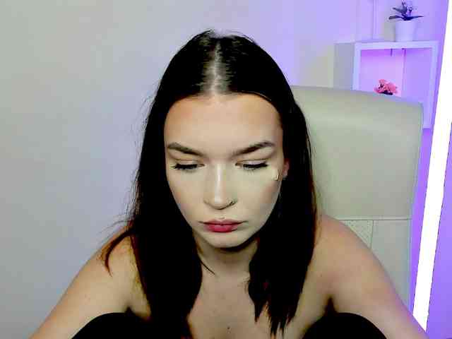 KiaraTease webcam