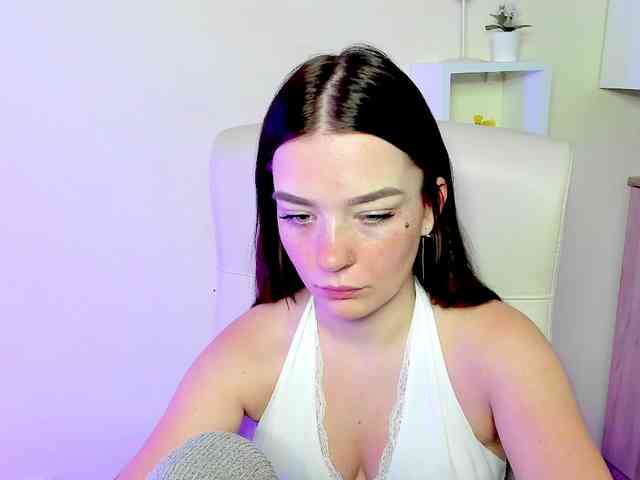 KiaraTease webcam