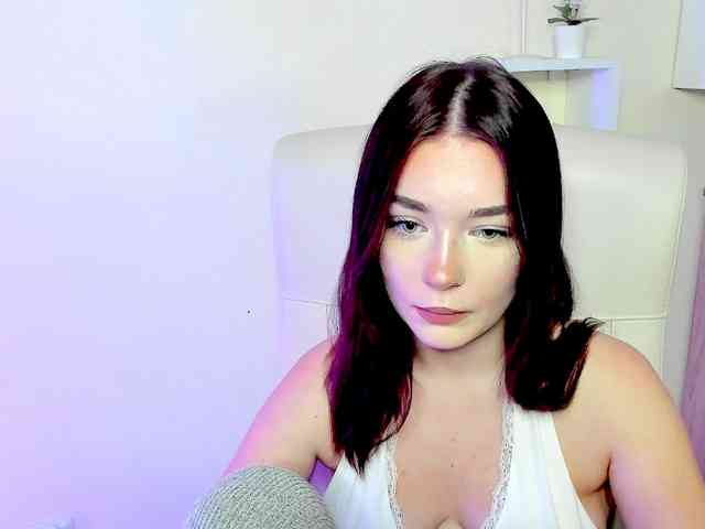 KiaraTease