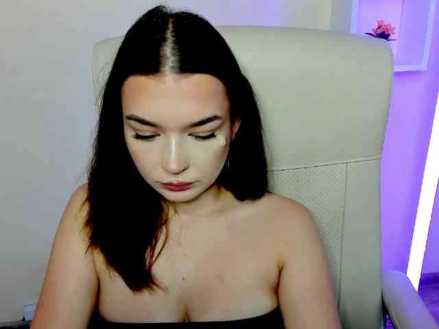 KiaraTease webcam