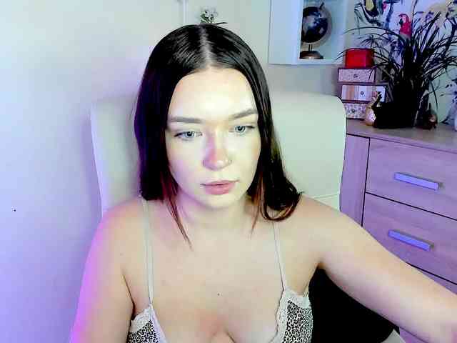 KiaraTease webcam