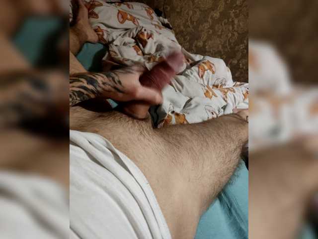 Naughtyboii live cam preview