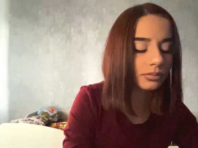 RomanaGoossens live cam on BongaCams