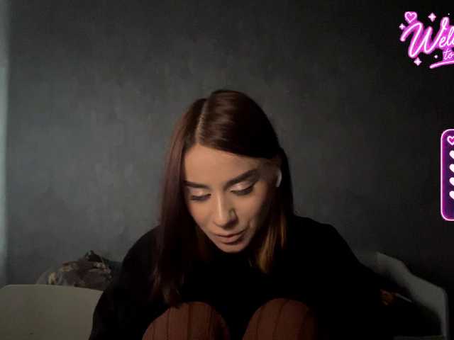 RomanaGoossens live cam on BongaCams