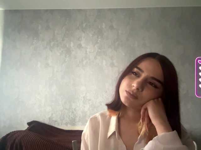 RomanaGoossens live cam on BongaCams