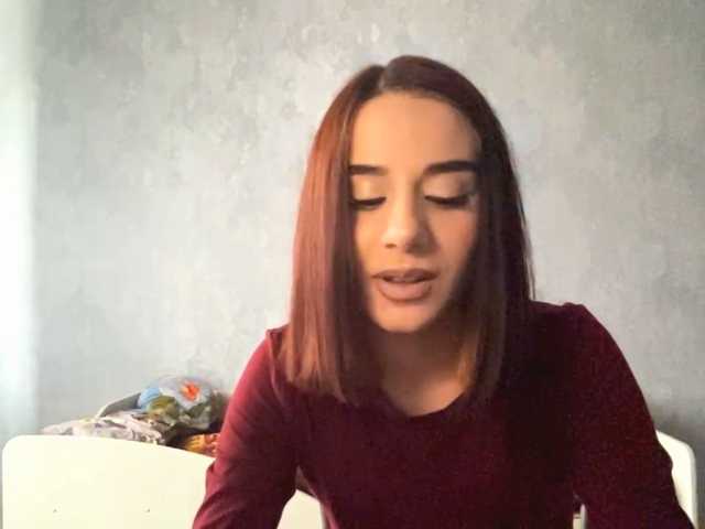 RomanaGoossens live cam on BongaCams
